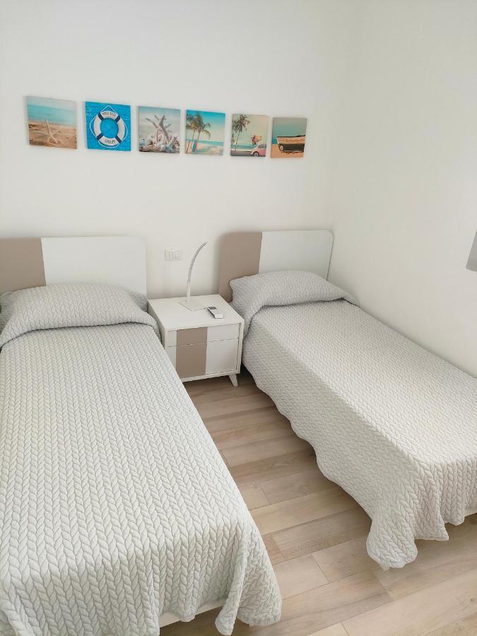 Sun Beach Residence Con Piscina - Piazza Brescia - Adria Holiday Jesolo - Family Apartments Εξωτερικό φωτογραφία