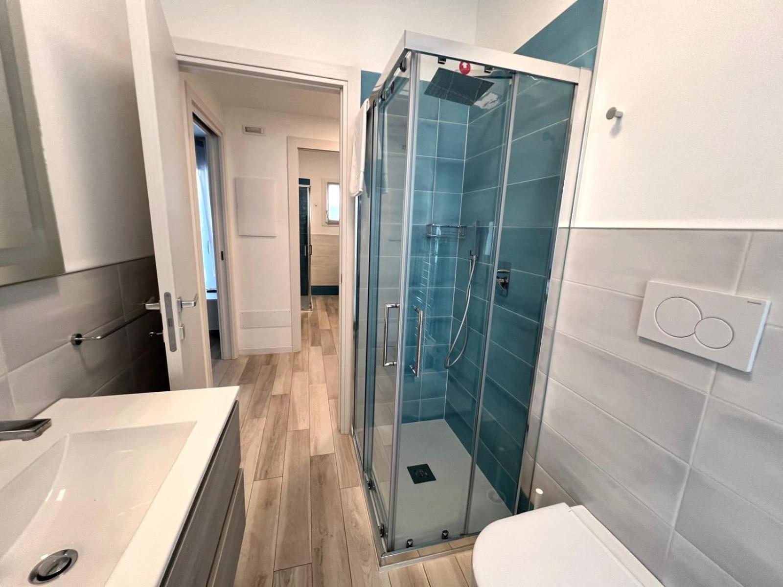 Sun Beach Residence Con Piscina - Piazza Brescia - Adria Holiday Jesolo - Family Apartments Δωμάτιο φωτογραφία